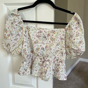 Floral Eyelet Puff Sleeve Top
